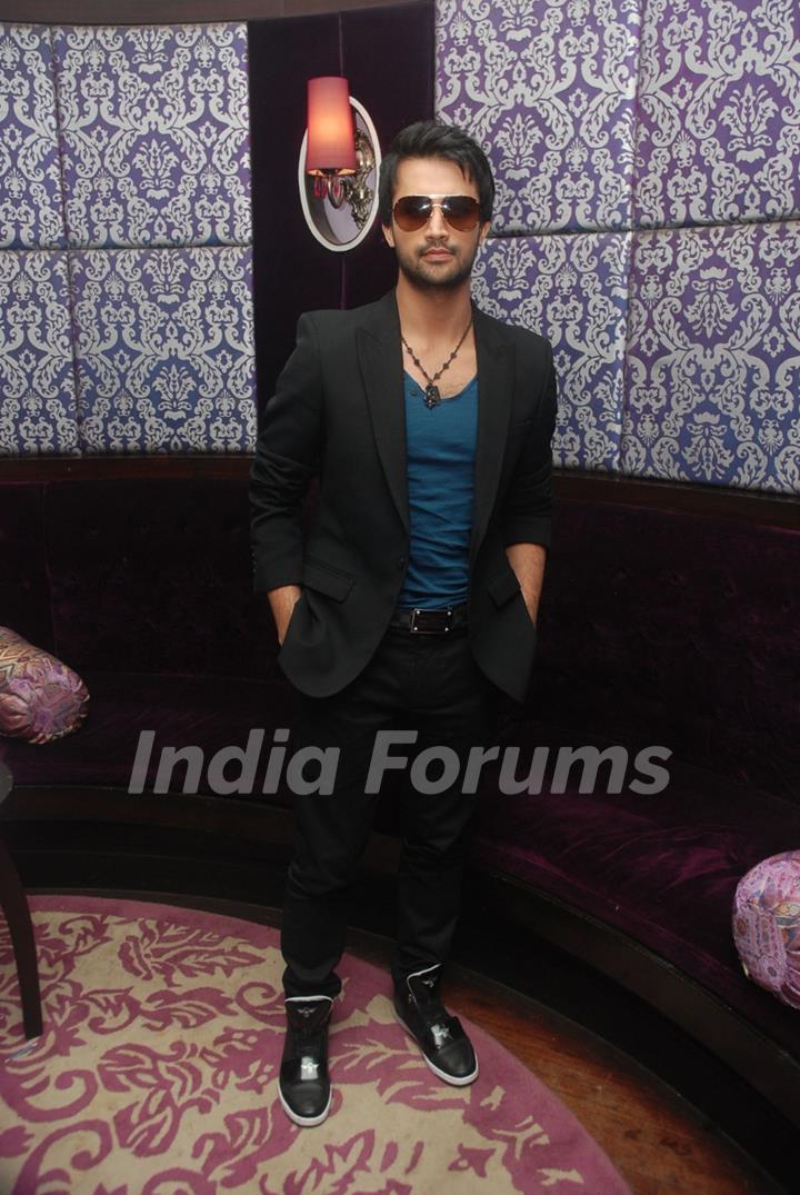 Atif Aslam launch new show on Sahara One at JW Marriott. .