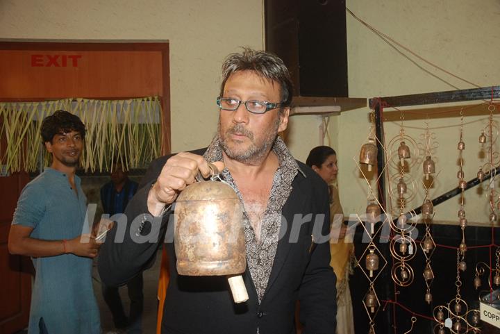 Jackie Shroff at Paramparika Karigar's exhibition in Bandra, Mumbai