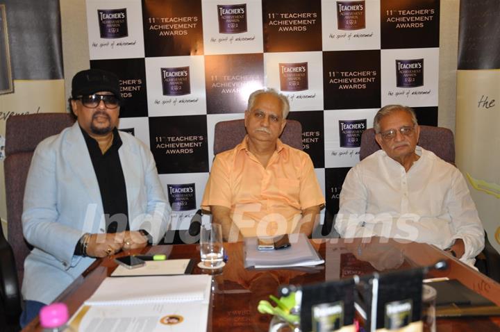 Gulzar & Ramesh Sippy during the Teacher's Achievements Awards Press Meet at Hotel Taj Land End