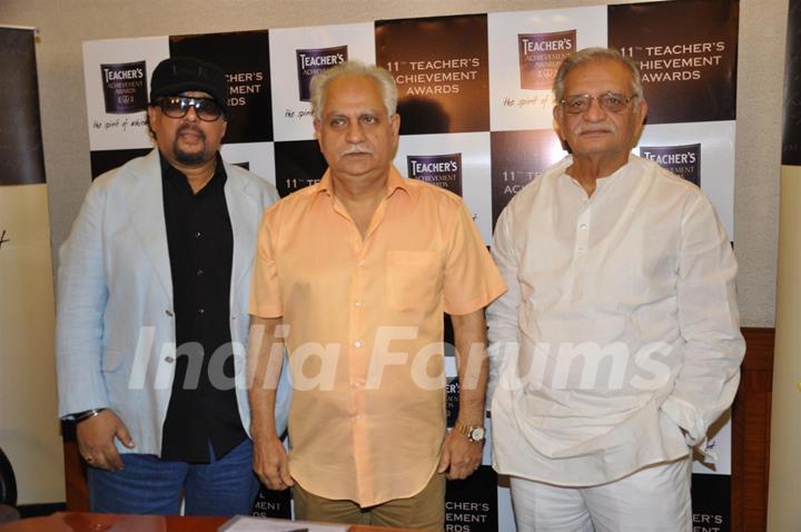 Gulzar & Ramesh Sippy during the Teacher's Achievements Awards Press Meet at Hotel Taj Land End