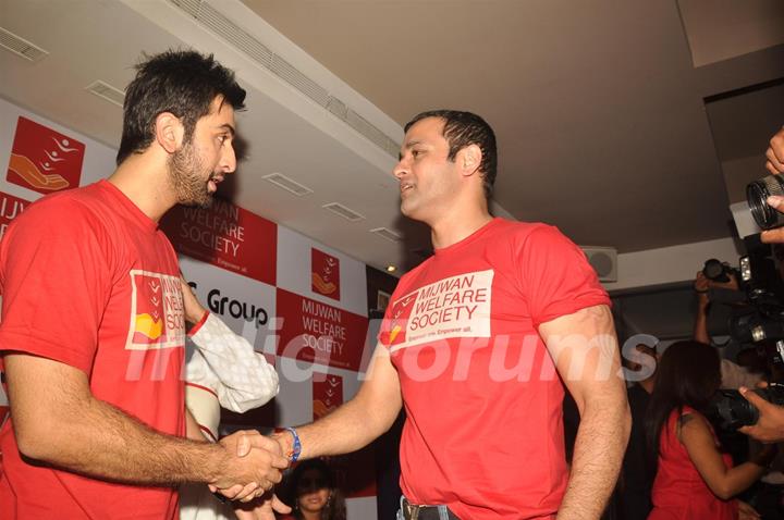 Ranbir Kapoor and Rohit Roy at Mijwan Welfare Society press conference