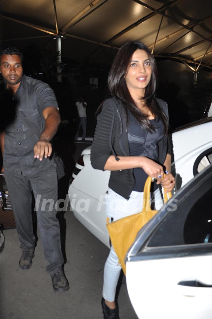 Priyanka Chopra return after last schedule of Kunal Kohli's movie