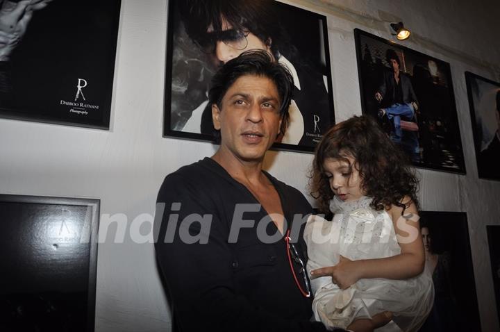 Shah Rukh Khan grace Dabboo Ratnani Calendar launch