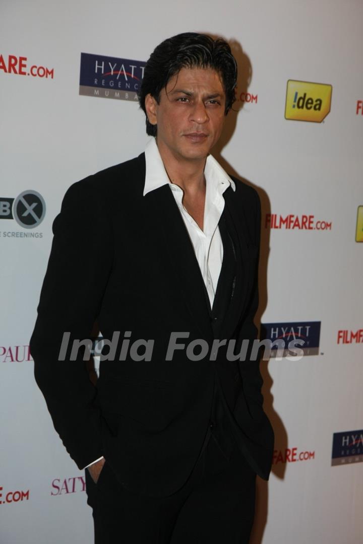 Shah Rukh Khan at 57th Filmfare Awards 2011 Nominations Party at Hotel Hyatt Regency in Mumbai