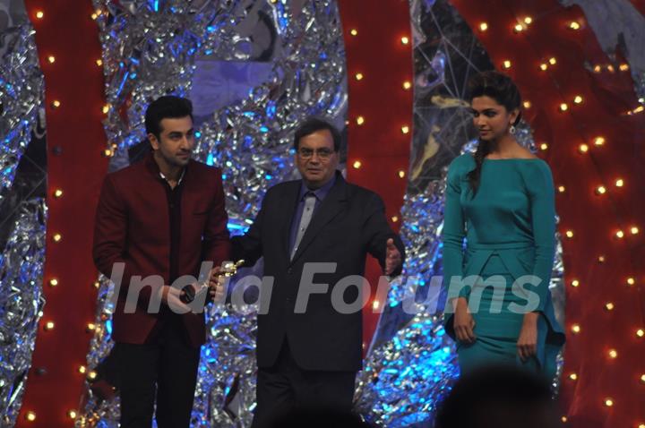 Ranbir Kapoor, Deepika and Subhash Ghai grace 18th Annual Colors Screen Awards in Mumbai