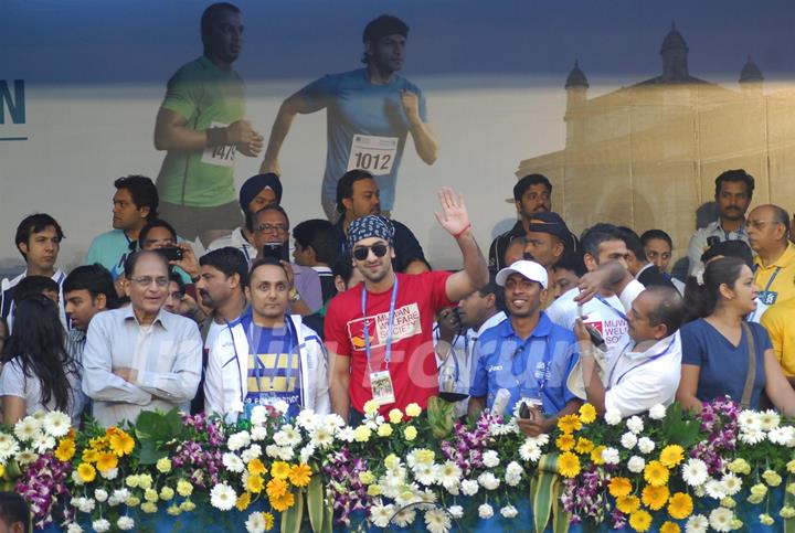 Ranbir Kapoor, Rahul Bose at the Mumbai Marathon 2012