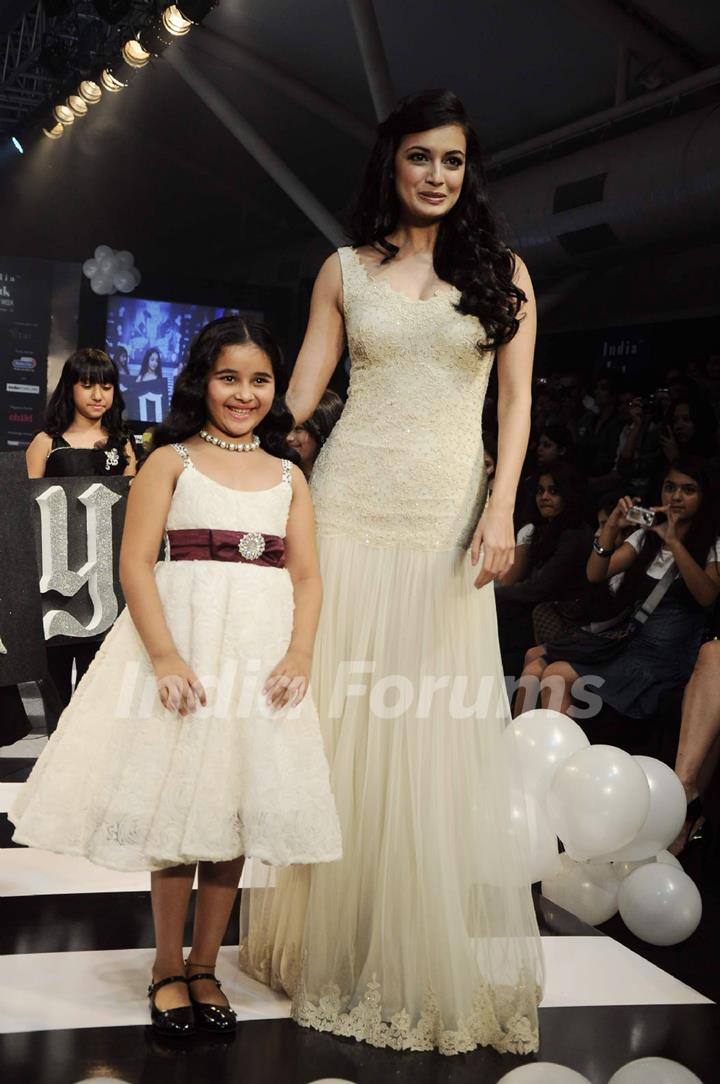 Dia Mirza walks for Rocky S at India Kids Fashion Week day 1 in Mumbai