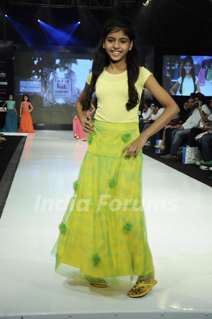 Kids walk for Sonali Mansingka at India Kids Fashion Week day 1 in Mumbai