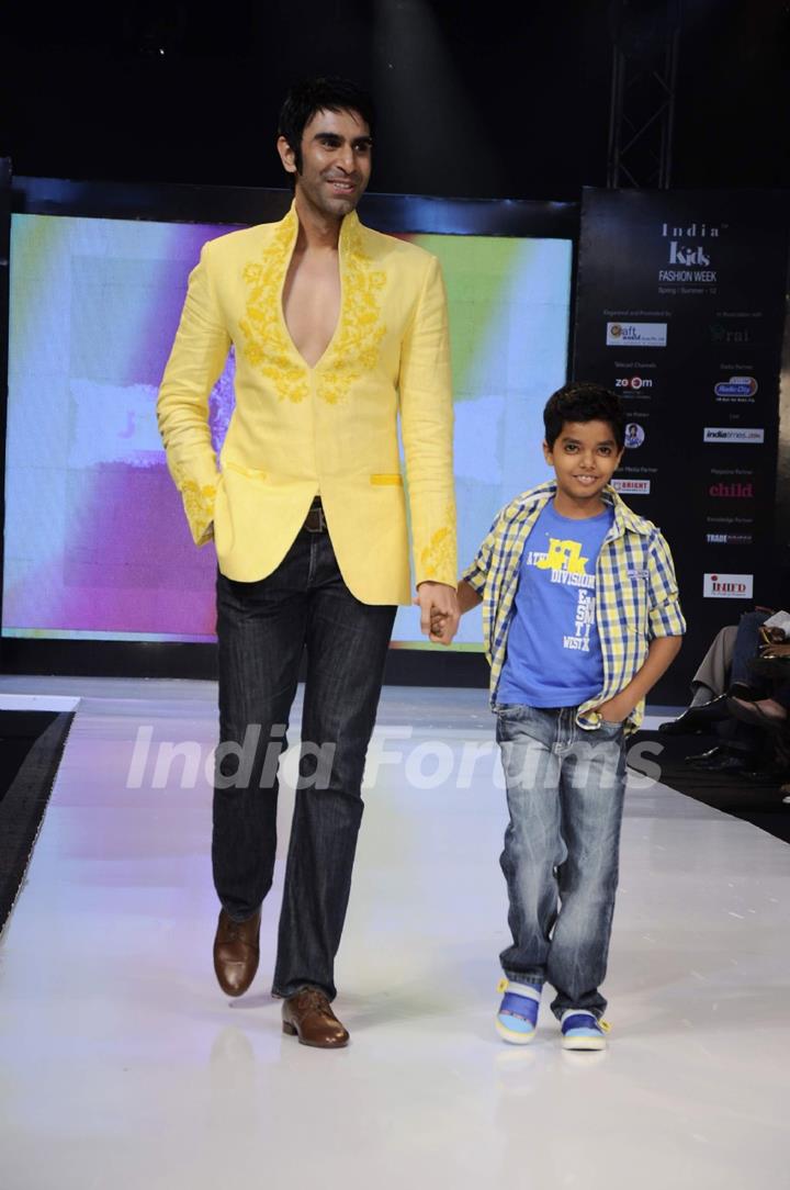 Sandip Soparkar with Kids walk on the ramp for JFK at India Kids Fashion Week day 1 in Mumbai