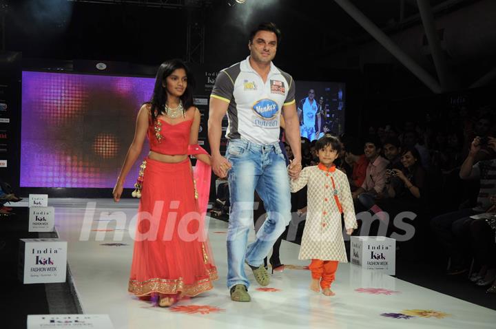 Sohail Khan as the show stopper on Day 3 at India Kids Fashion Show