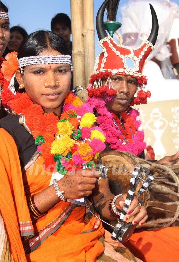 Folk artists form Chhattisgarh at the press preview of tableaux participating in Republic Day Parade,in New Delhi. .