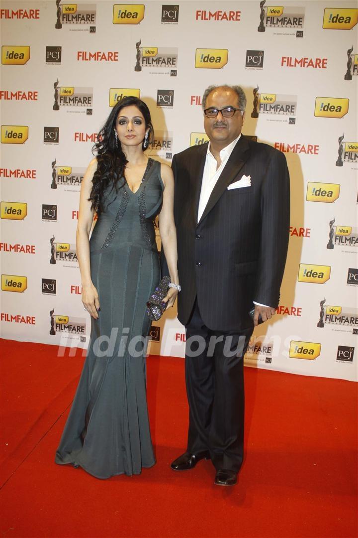 Boney & Sridevi Kapoor at 57th Idea Filmfare Awards 2011