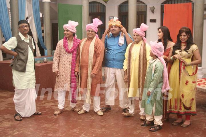 Still scene from Chidiya Ghar