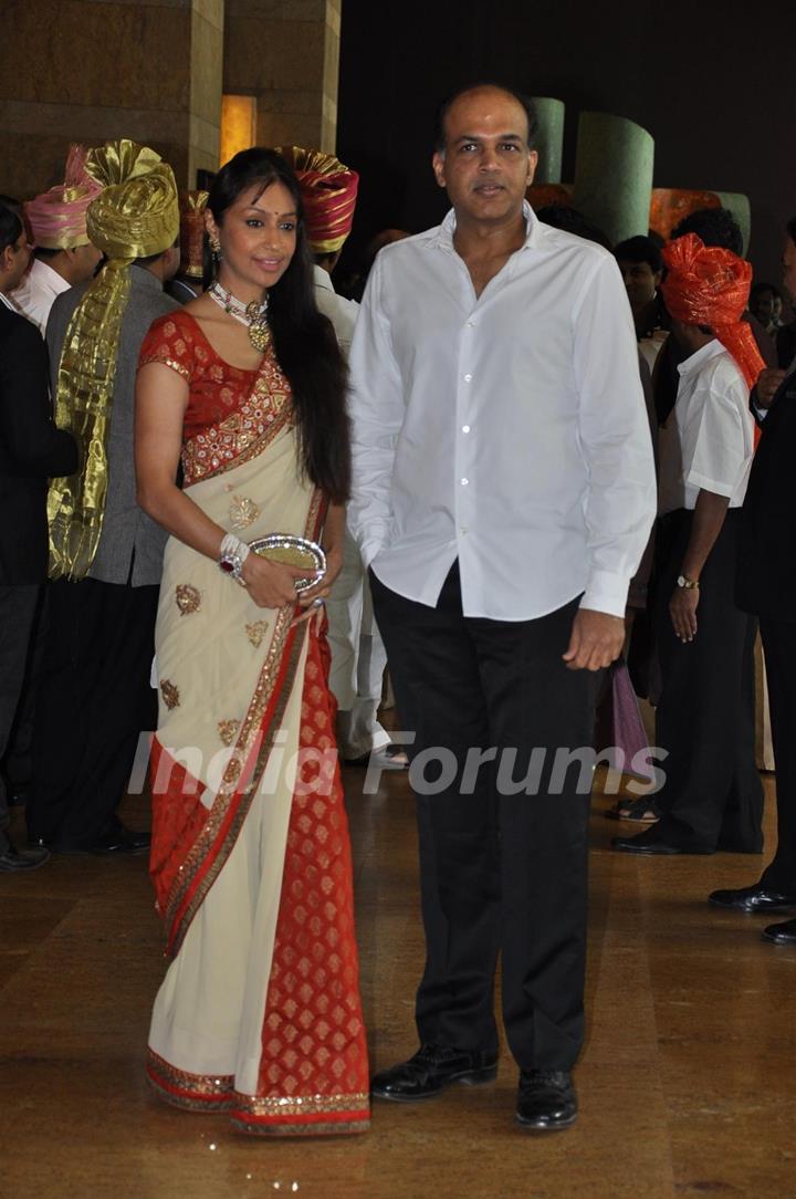 Ashutosh Gowarikar with wife grace Ritesh Deshmukh & Genelia Dsouza wedding bash in Mumbai