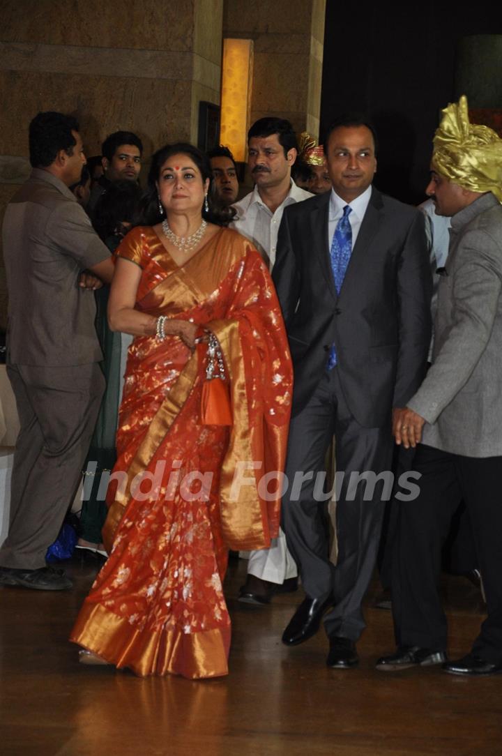 Anil & Tina Ambani grace Ritesh Deshmukh & Genelia Dsouza wedding bash in Mumbai