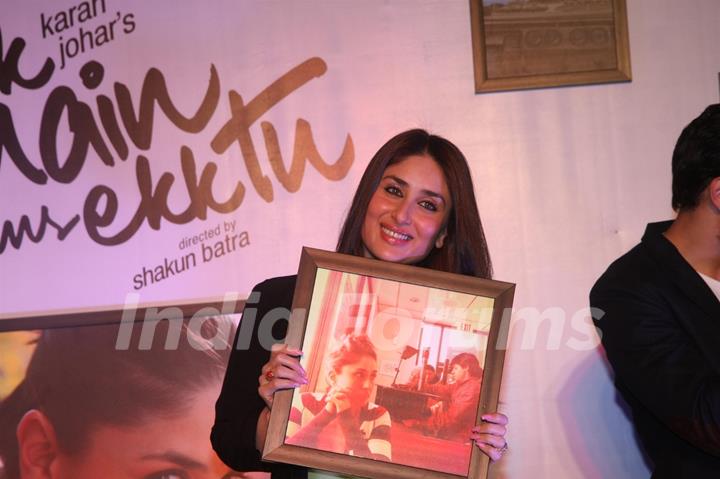 Kareena Kapoor at Press meet of movie 'Ek Main Aur Ekk Tu' photography exhibition at Cinemax in Mumb