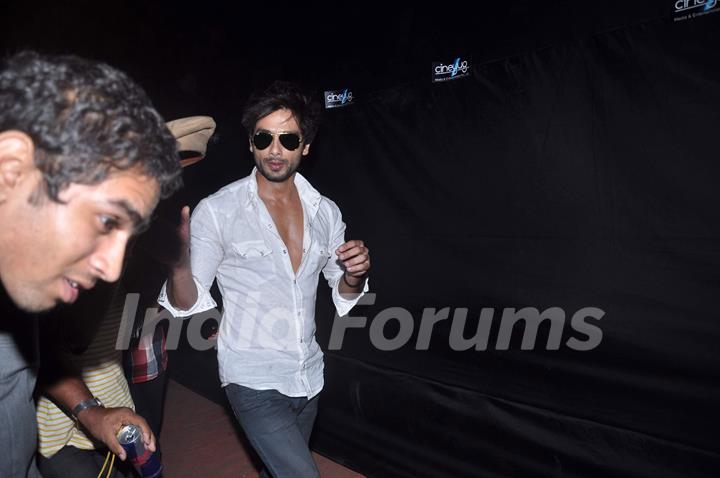 Shahid Kapoor at Max Stardust Awards 2012 at Bhavans College Grounds in Mumbai