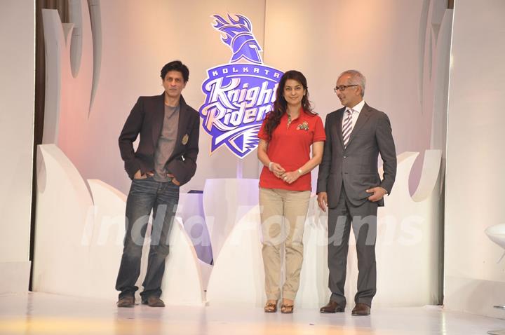 The Baadshah of Bollywood Shahrukh Khan and actress Juhi Chawla launched the new look and the new logo of their Indian Premier League team Kolkata Knight Riders.  .