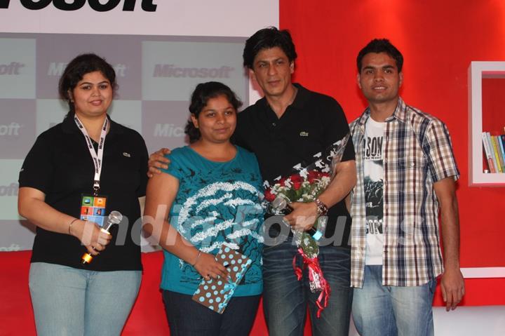 Shahrukh Khan at Don 2 Microsoft promotions at Taj Lands End