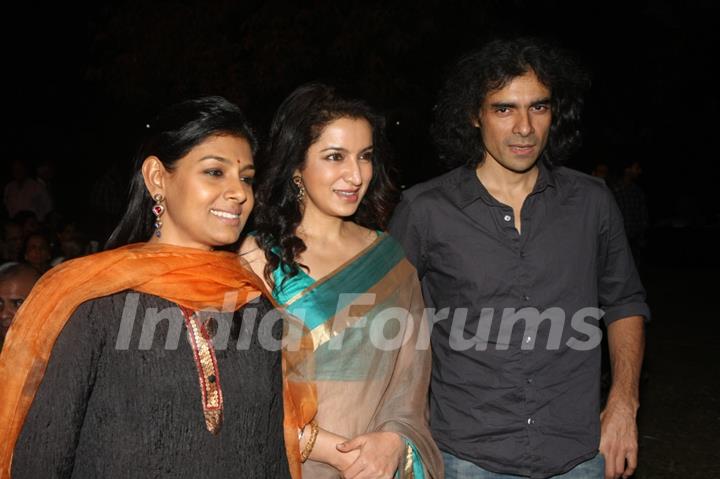 Nandita Das, Tisca Chopra & Imtiaz Ali at Launch of Devdas dialogue book at Mehboob Studios in Bandr