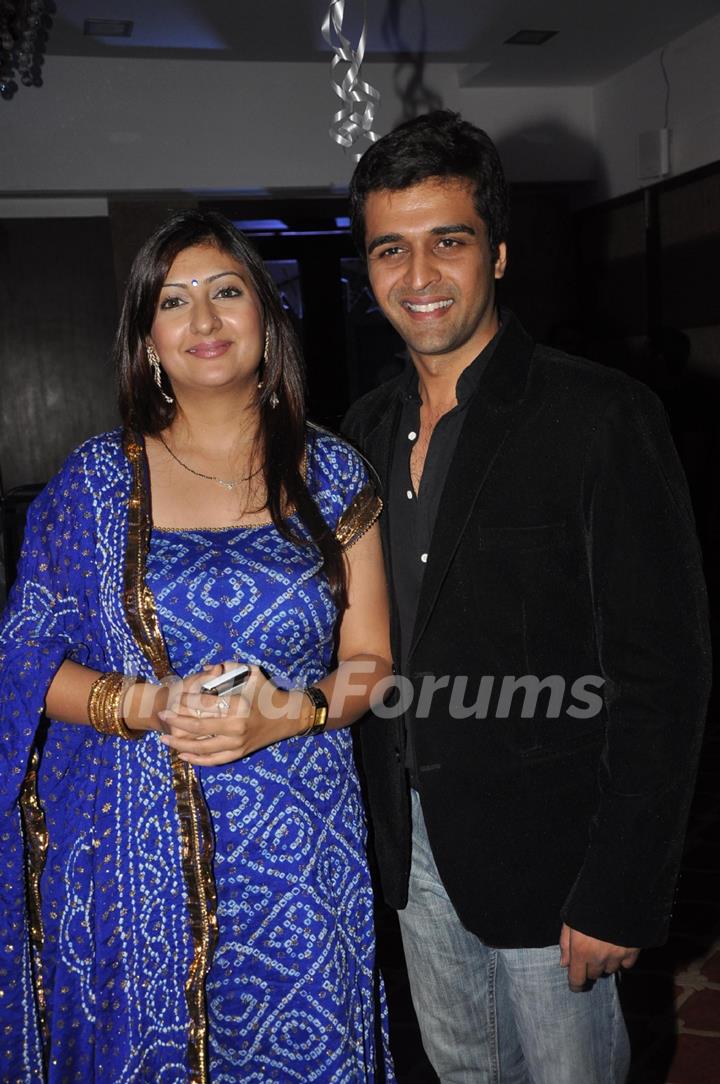 Juhi Parmar and Sachin Shroff at Gurmeet Choudhary & Debina Bonnerjee 1st anniversary party