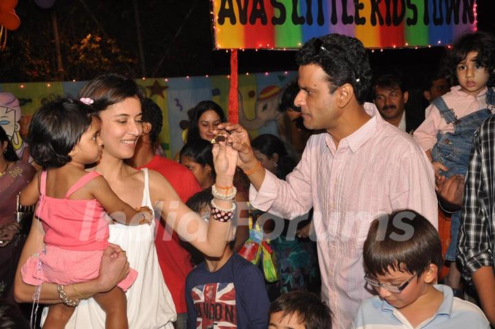 Manoj Bajpayee and wife Shabana threw a party to celebrate the 1st birthday of their daughter Ava Nayla at The Club