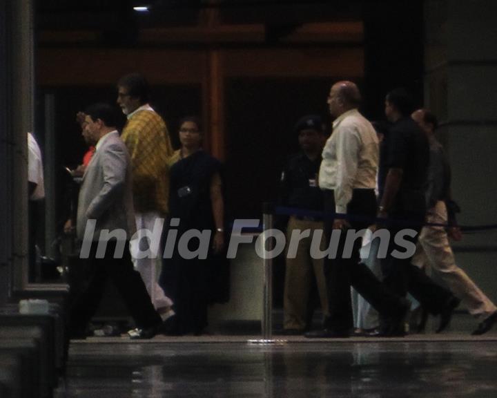 Amitabh Bachchan after being discharged from the Seven Hills Hospital in Mumbai