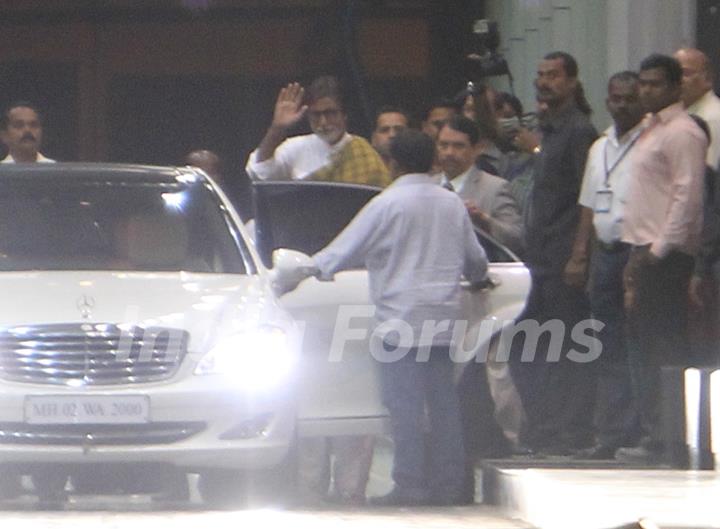 Amitabh Bachchan after being discharged from the Seven Hills Hospital in Mumbai