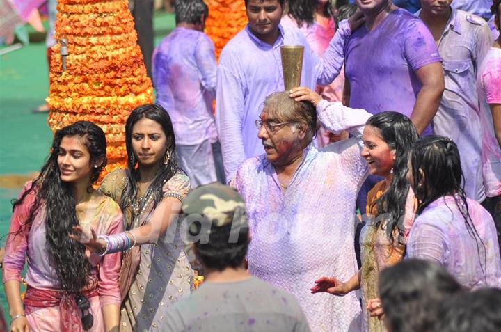 Colors Channel TV serials Artist celebrate Holi