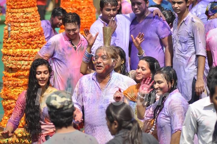 Colors Channel TV serials Artist celebrate Holi