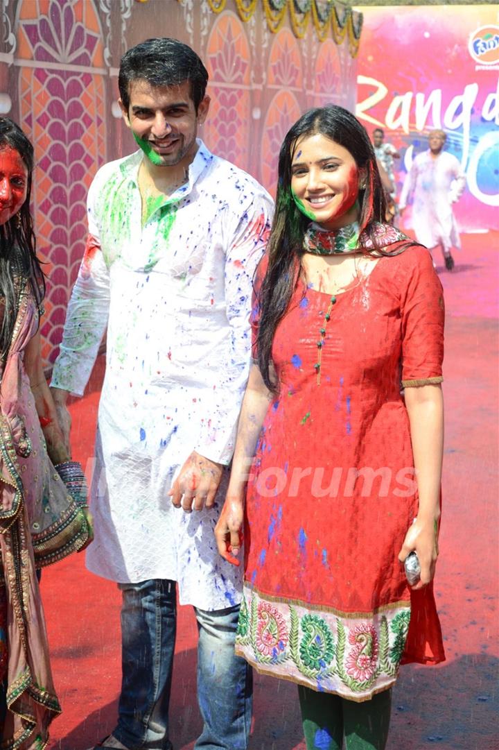 Colors Channel TV serials Artist celebrate Holi