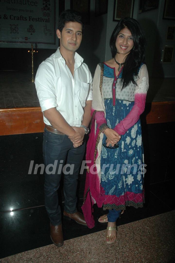 Aishwarya Sakhuja and Ravi Dubey at Craft exhibition at Kaifi Azmi park. .