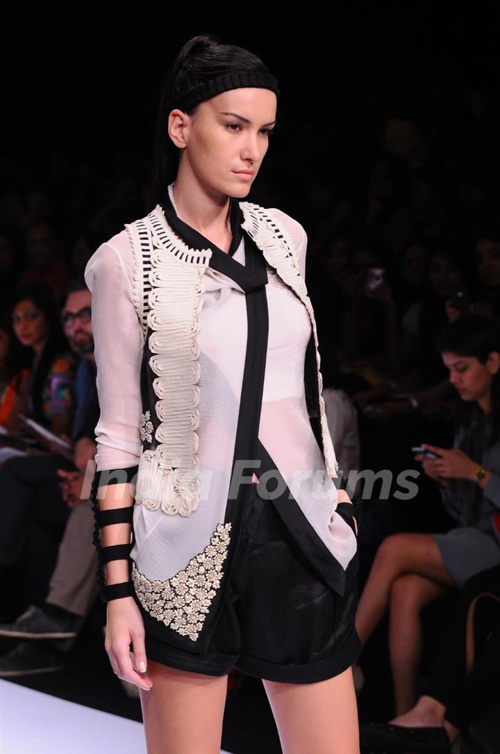 Nupur Kanoi Show at Lakme Fashion Week Summer / Resort 2012