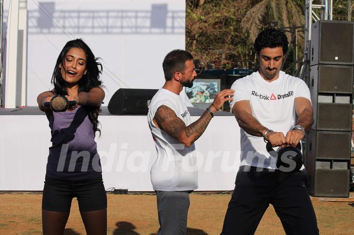 Sarah Jane and Kunal Kapoor at PUMA FITNESS EVENT. .