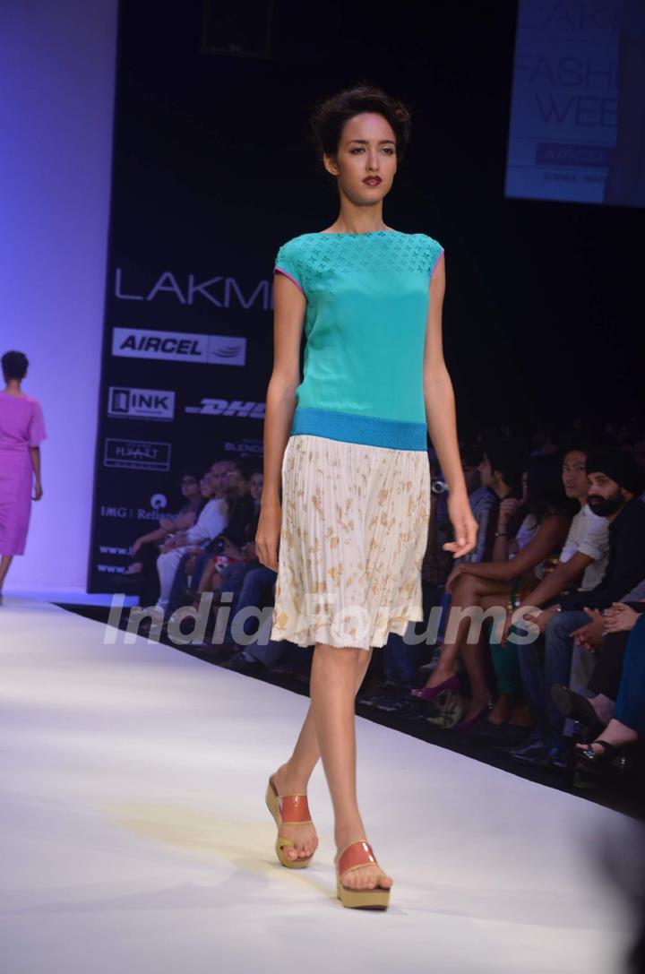 Model on the ramp for designer Sougat Paul on Lakme Fashion Week day 5 in Mumbai. .