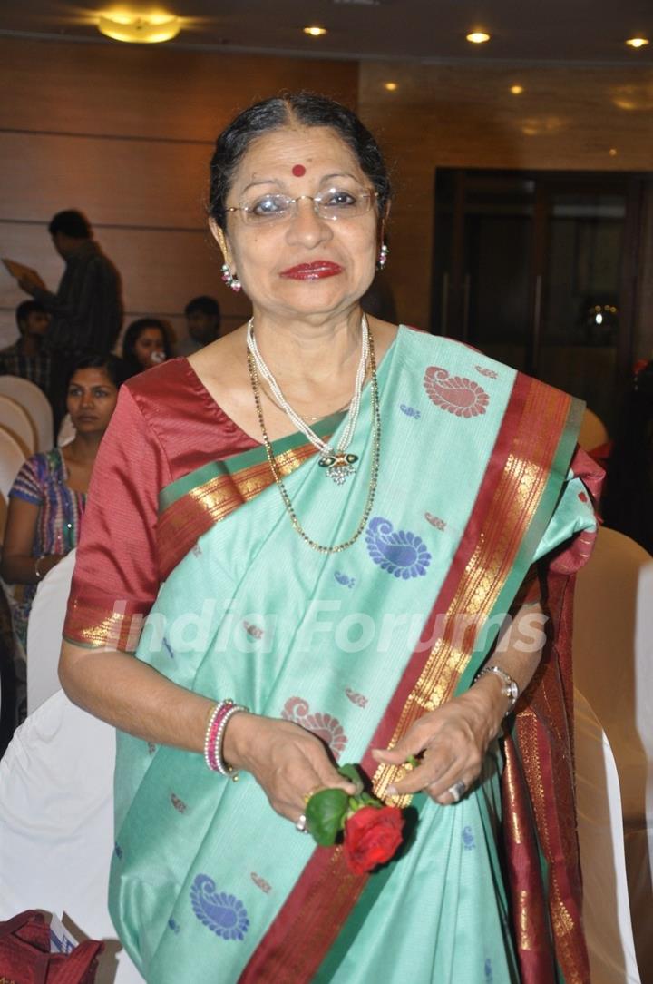 Hira Manek Womens Achievers Award in Mumbai