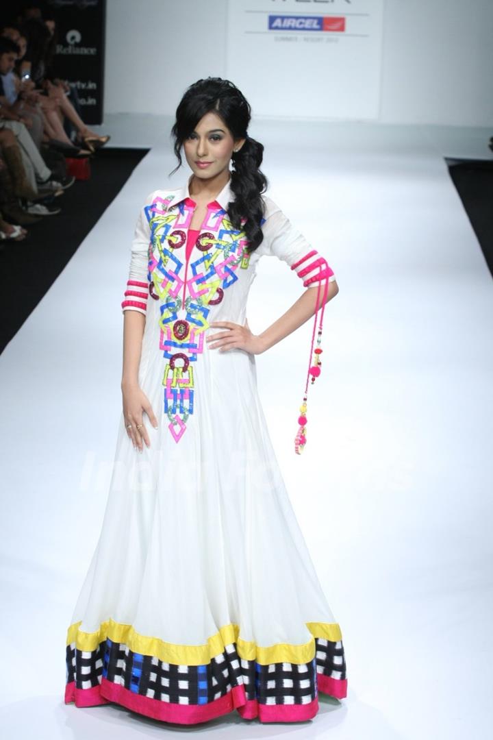 Archana Kochhar fashion show at LFW Summer/Resort 2012 at Hotel Grand Hyatt in Kalina, Mumbai
