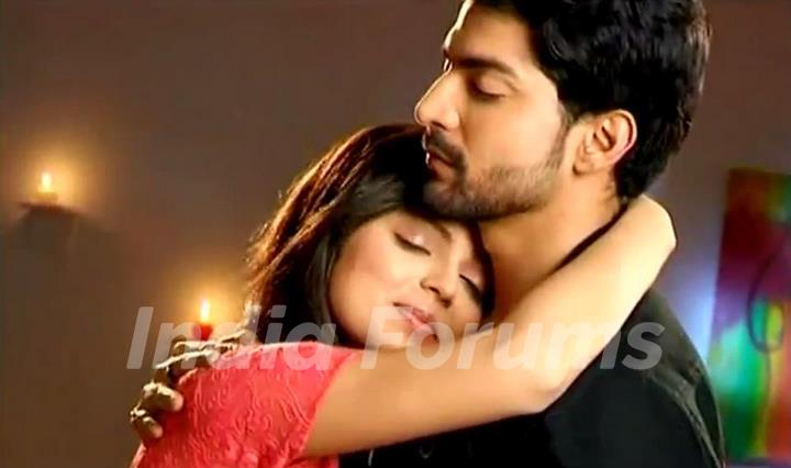 Drashti Dhami & Gurmeet Choudhary