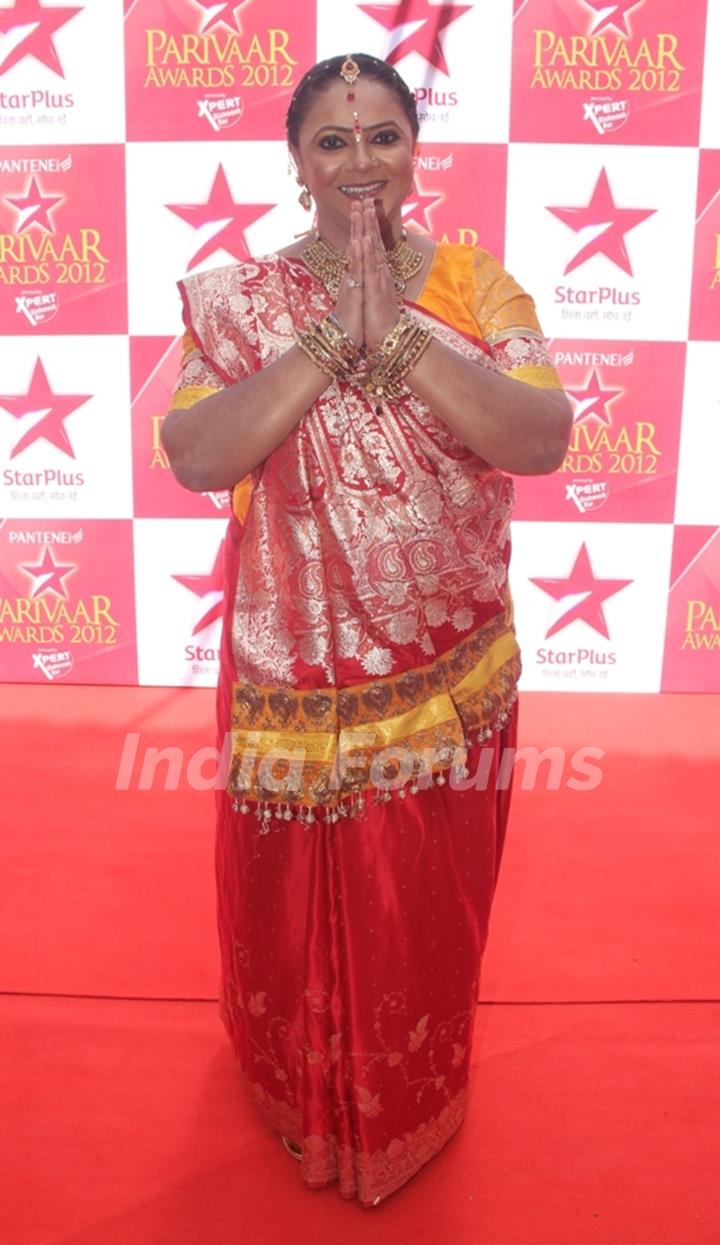 Rupal Patel at STAR Parivaar Awards Red Carpet