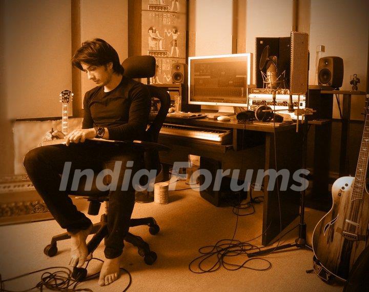 Ali Zafar composing a song