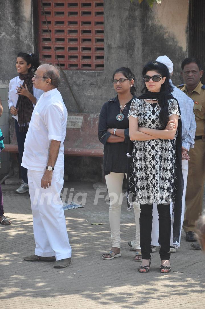 Joy Mukherjee funeral. .