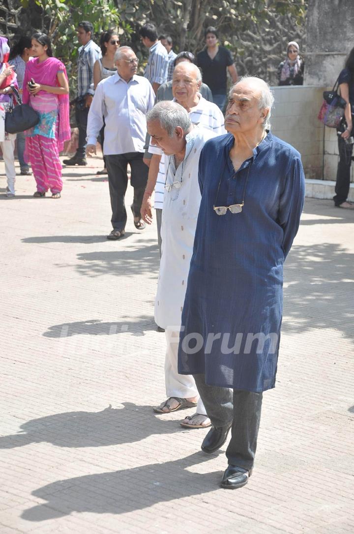 Joy Mukherjee funeral. .