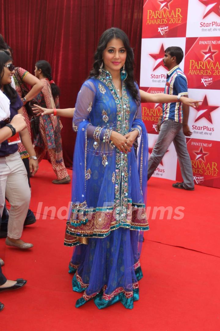 Hina Khan at STAR Parivaar Awards Red Carpet