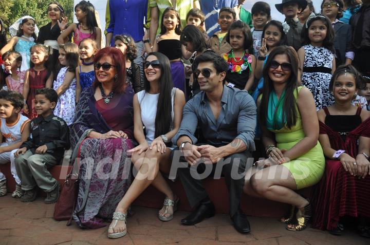 Karan Singh Grover, Deepshika Nagpal and Tara Sharma along with kids