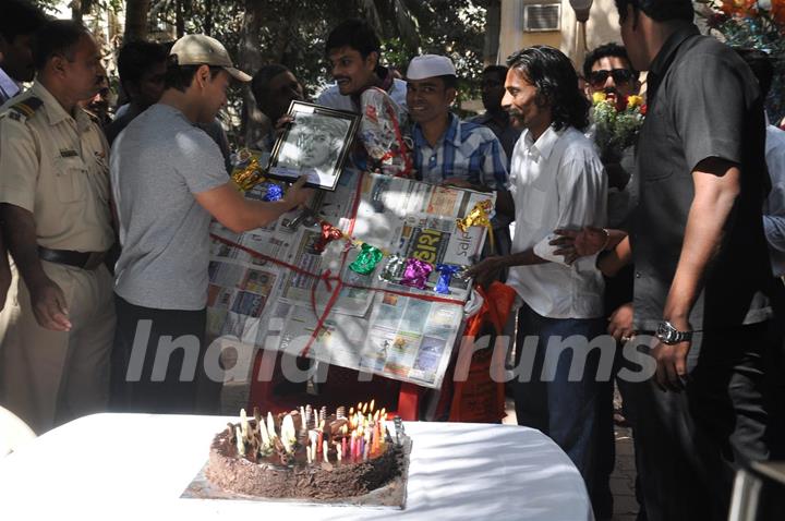 Aamir Khan celebrates his 47th Birthday