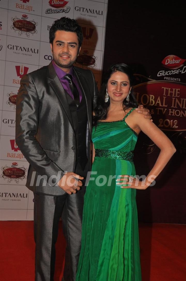 Manish Paul and Sargun Mehta at Global Indian Film & TV Honours Awards 2012