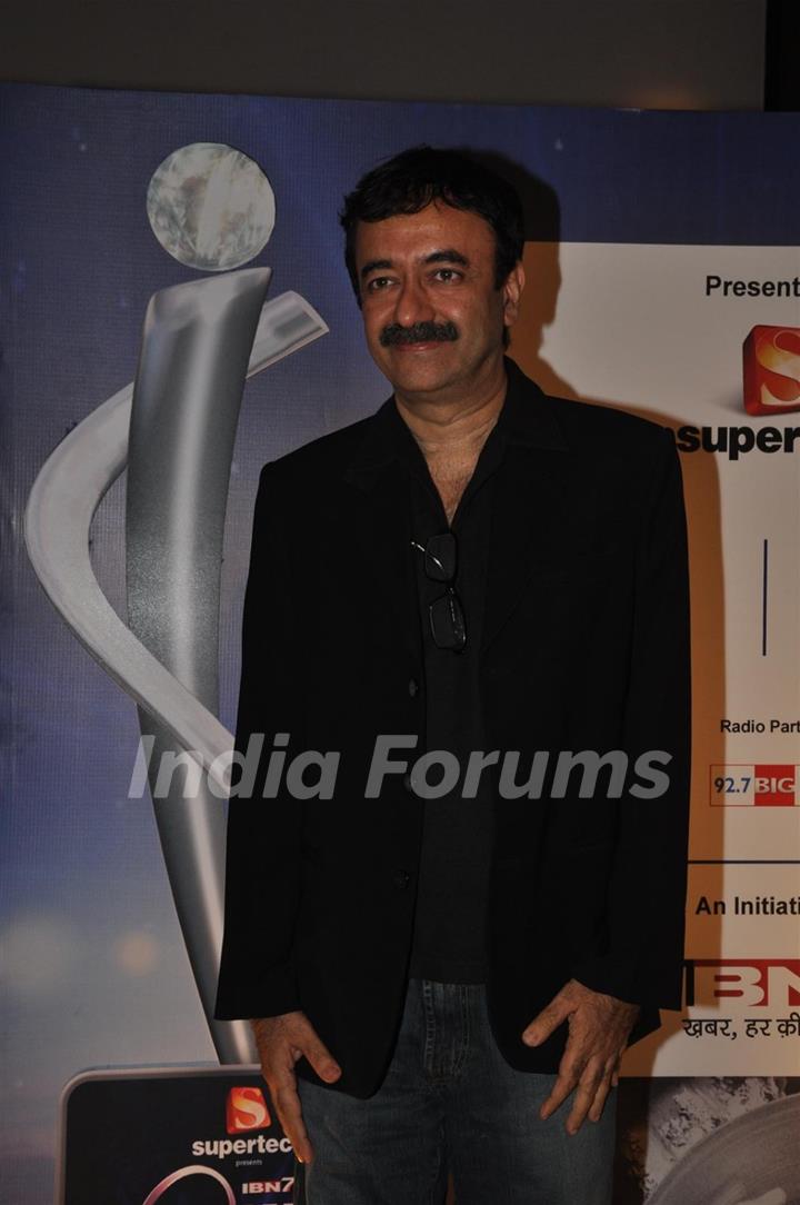 Celebs at IBN7 Super Idols Awards in Mumbai