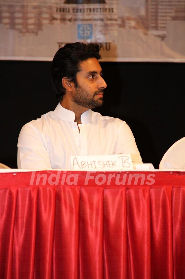 Abhishek Bachchan at MCHI Awards