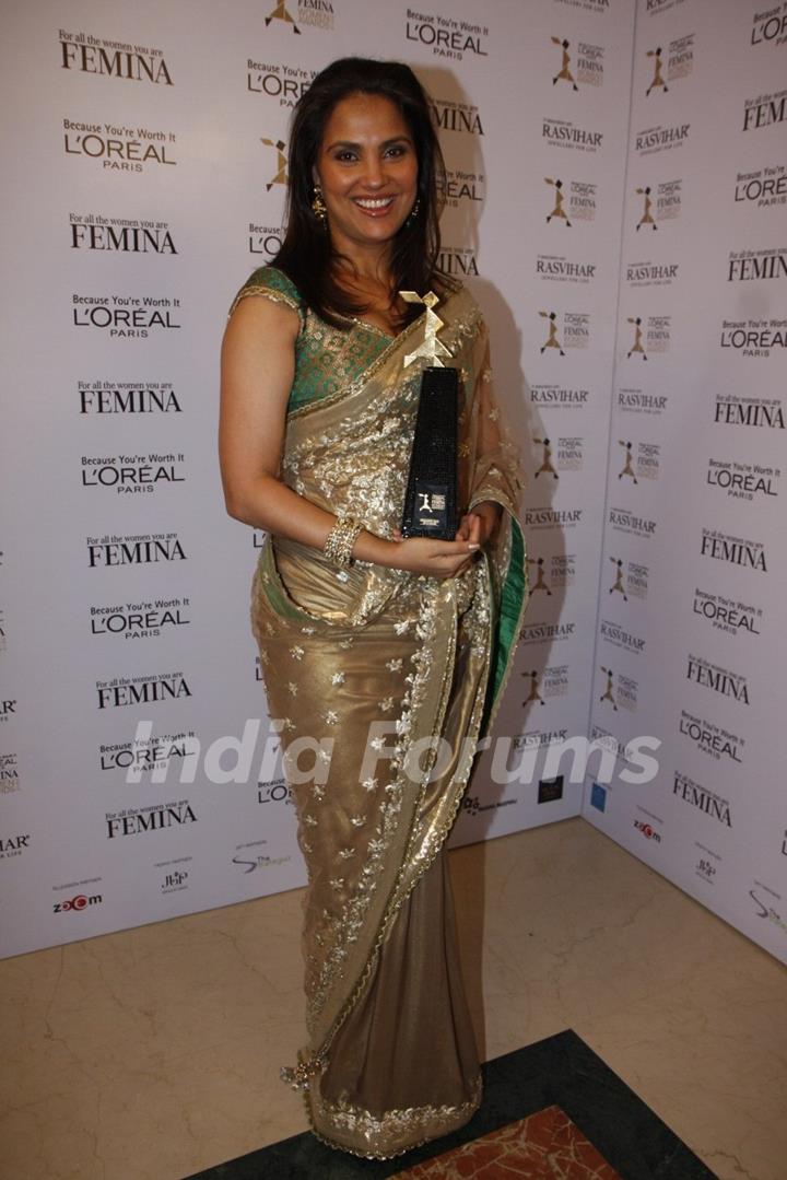 Lara Dutta at Loreal Femina Women Awards 2012