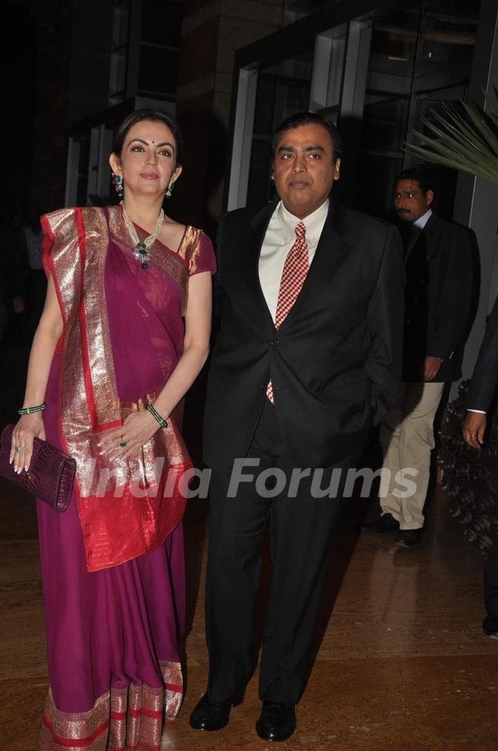 Mukesh Ambani and Neeta Ambani at CNN IBN Heroes Awards